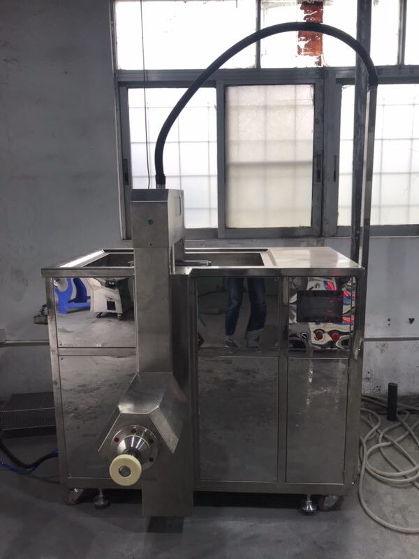 汽車輪胎清洗機(jī)圖 汽車輪胎清洗機(jī)圖